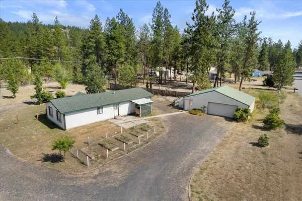 6420 Timber Dr, Nine Mile Falls, WA 99026