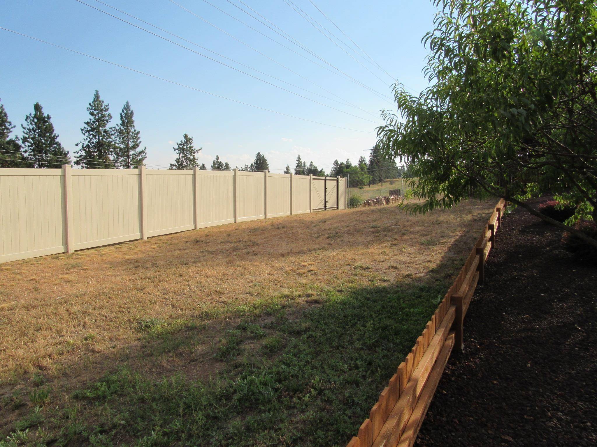 Spokane, WA 99217-9212,8106 E SOMMERSET Dr