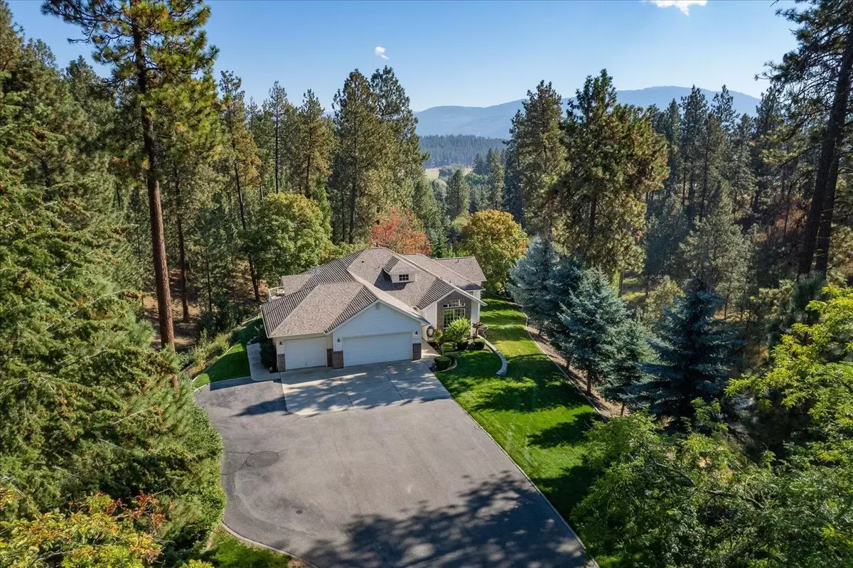 Greenacres, WA 99016,17510 E 32nd Ave