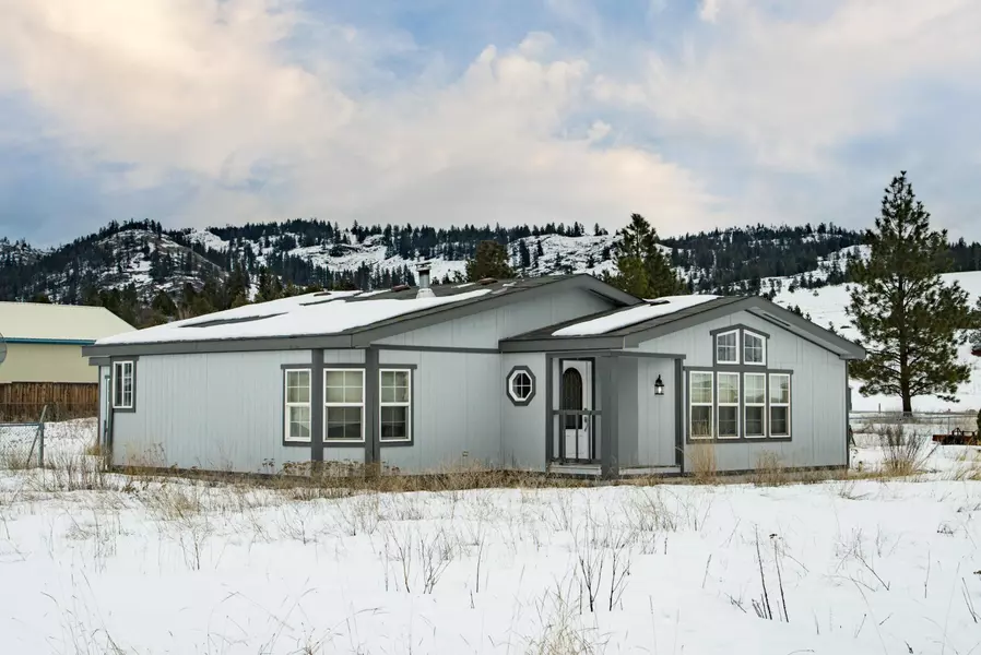 65 Heron LOOP, Republic, WA 99166