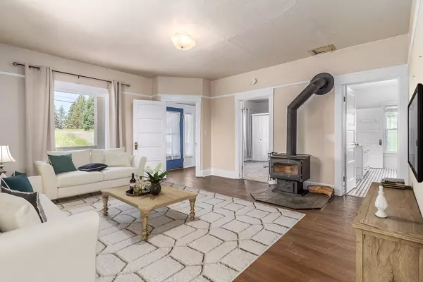 Fairfield, WA 99012,206 N 2nd St