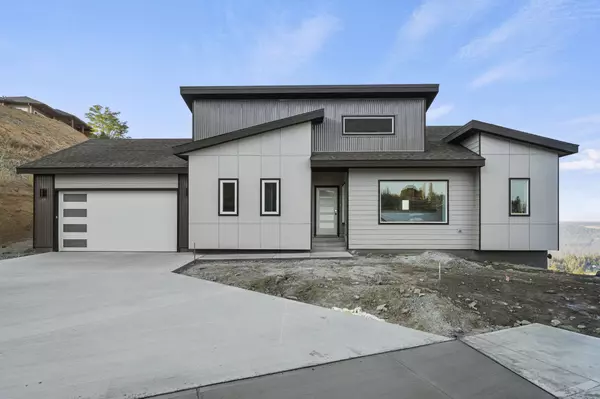 8401 N FULLVIEW Ln, Spokane, WA 99208