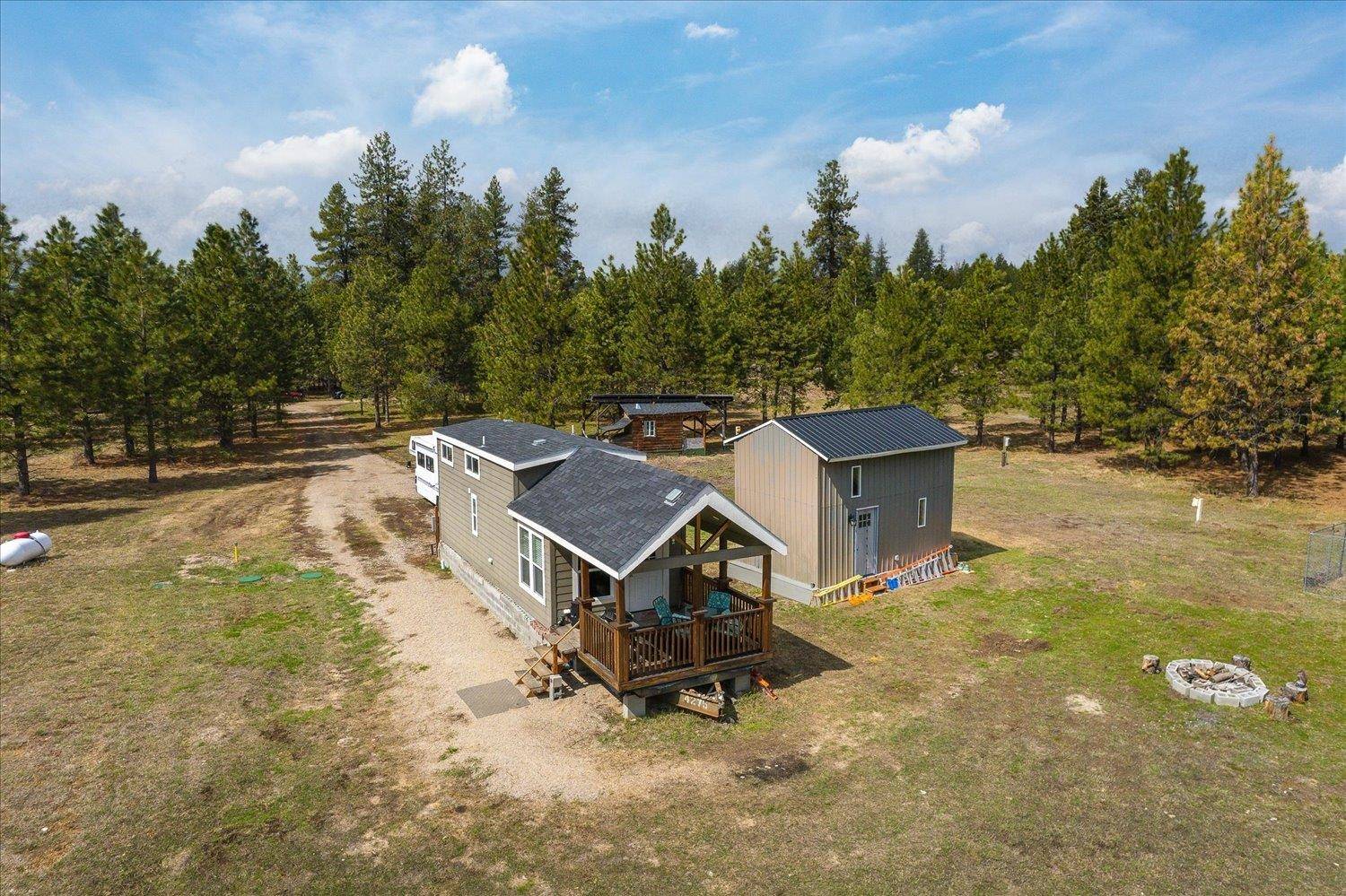 3912 C Taylor Ranch WAY, Loon Lake, WA 99148