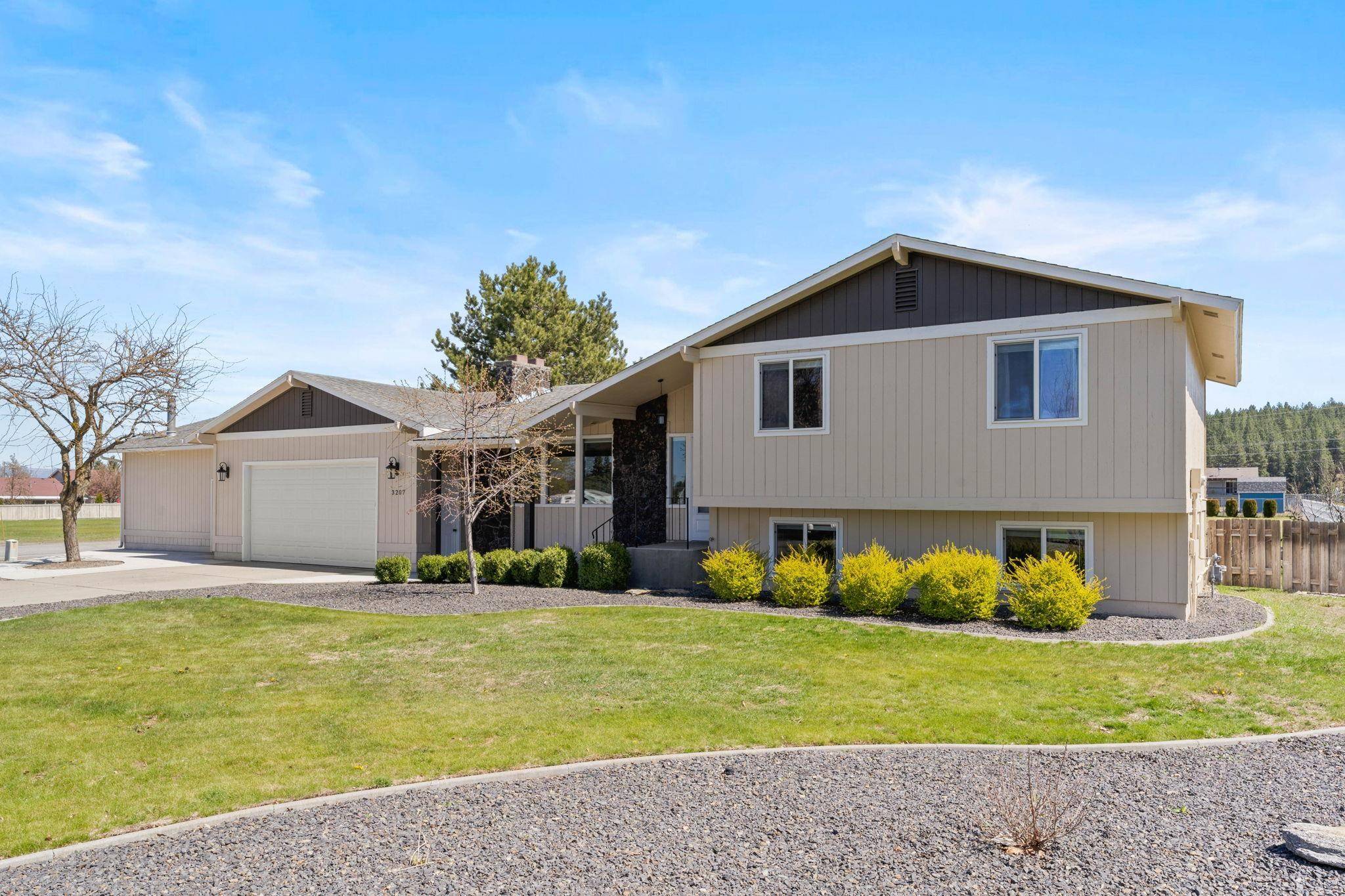 3207 S Sommer Rd, Veradale, WA 99037