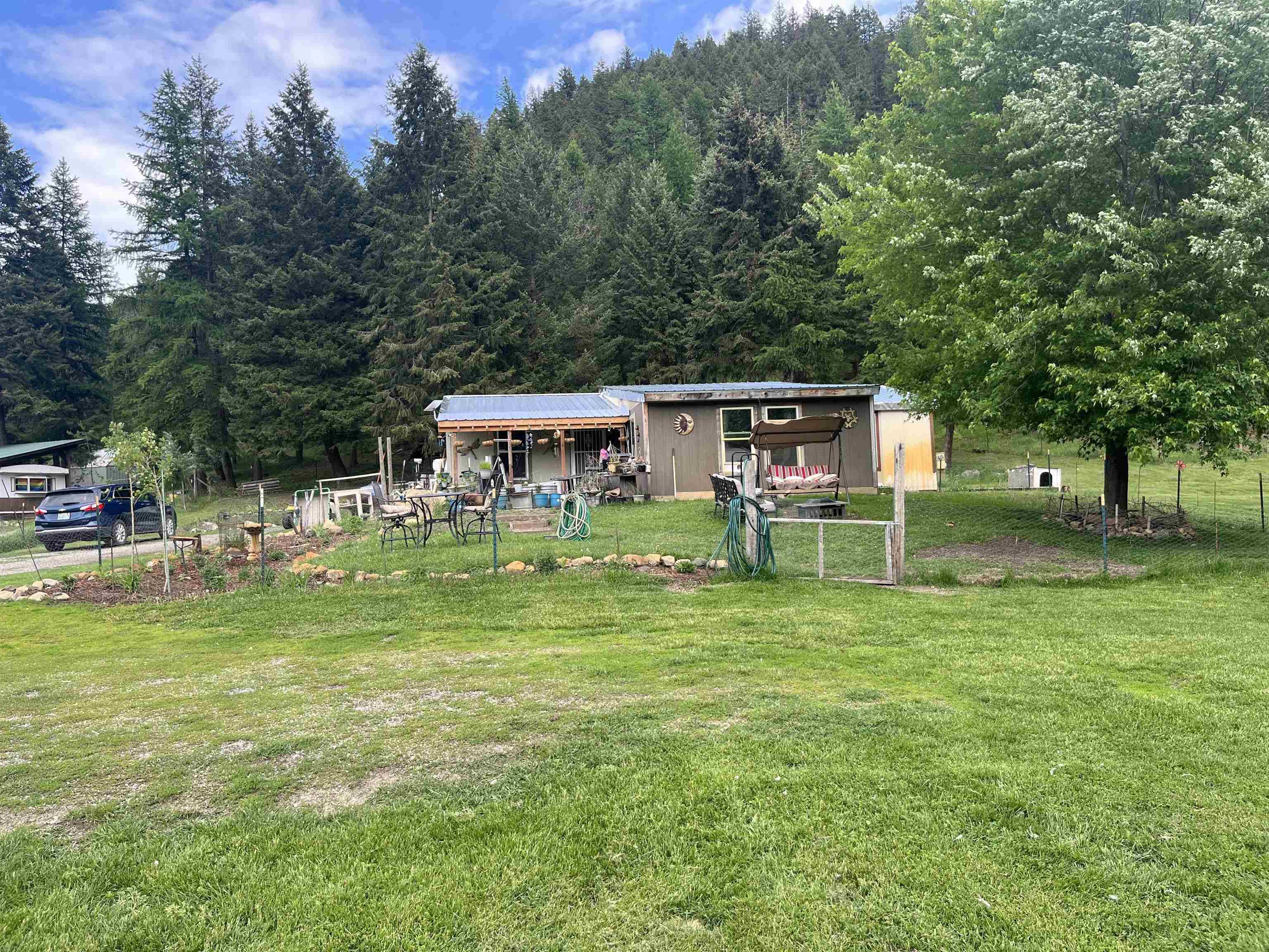 1037 Haller Creek Rd, Addy, WA 99101