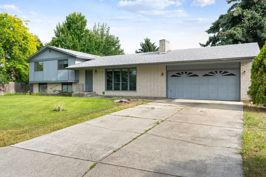 14810 E 17th Ave, Veradale, WA 99037