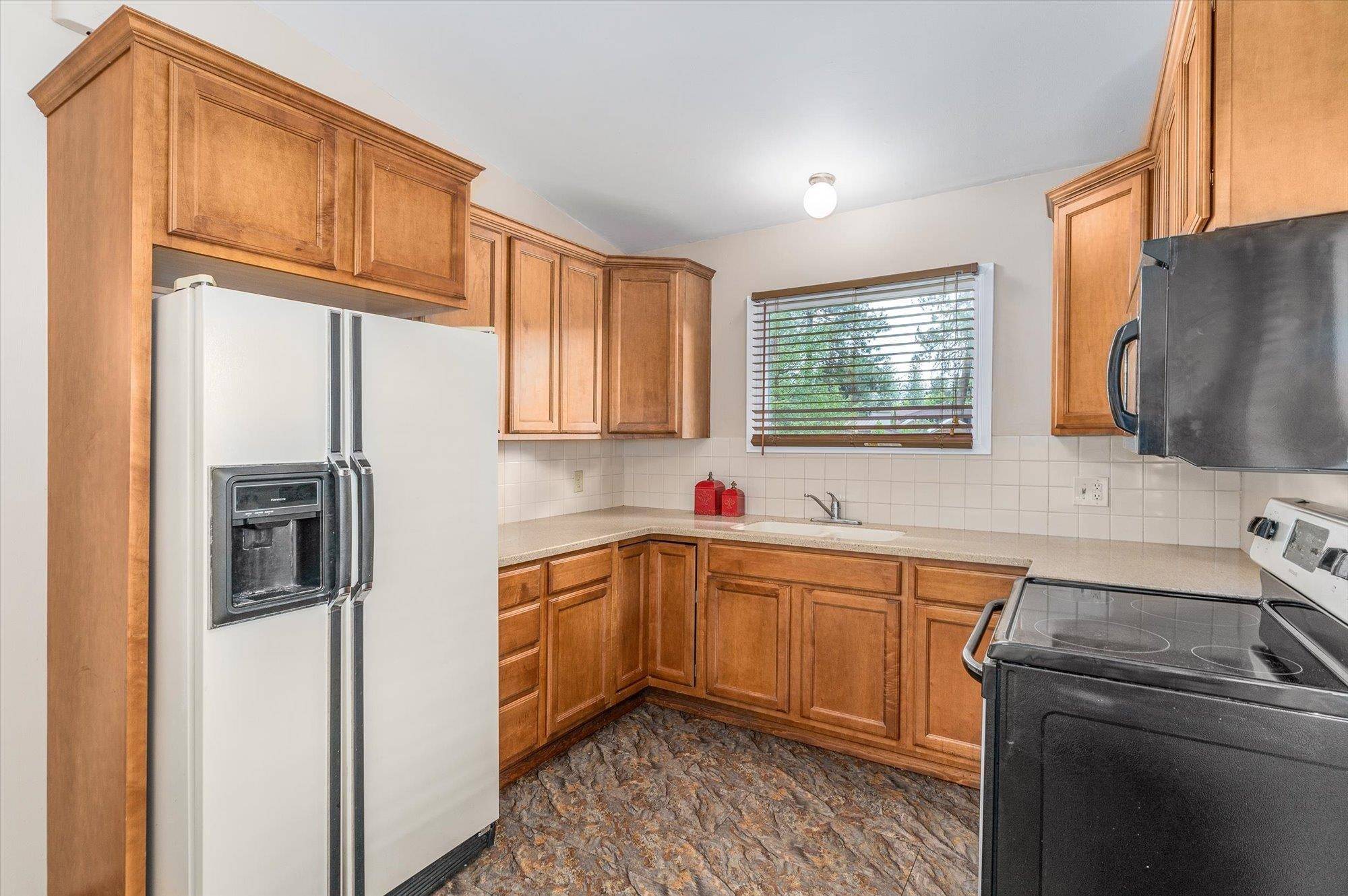 Spokane, WA 99208,6619 N Stevens St