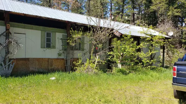 Kettle Falls, WA 99141,25055 395 N. Hwy