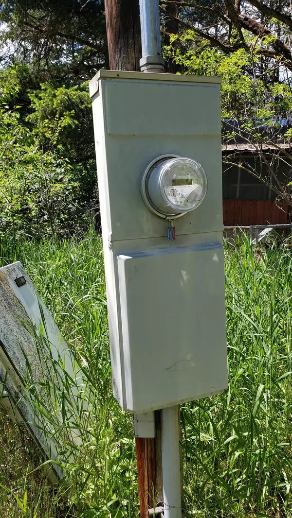 Kettle Falls, WA 99141,25055 395 N. Hwy