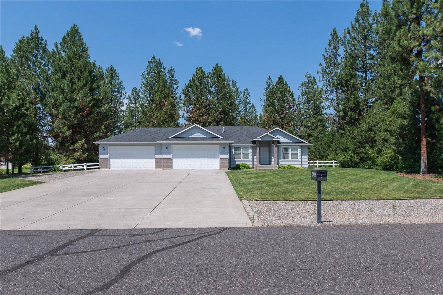 6246 Moss Ct, Nine Mile Falls, WA 99026
