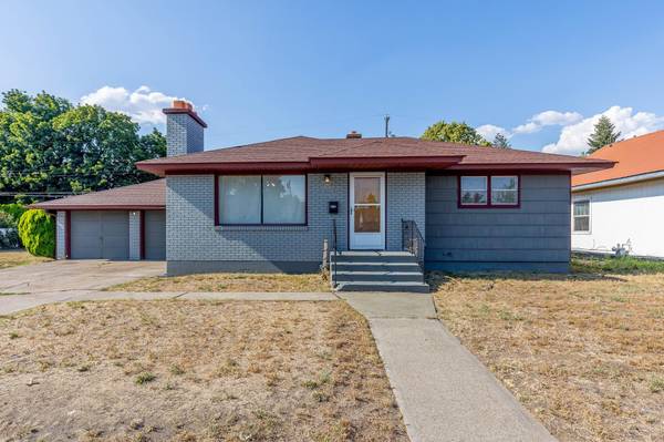 1025 E Wellesley Ave,  Spokane,  WA 99207