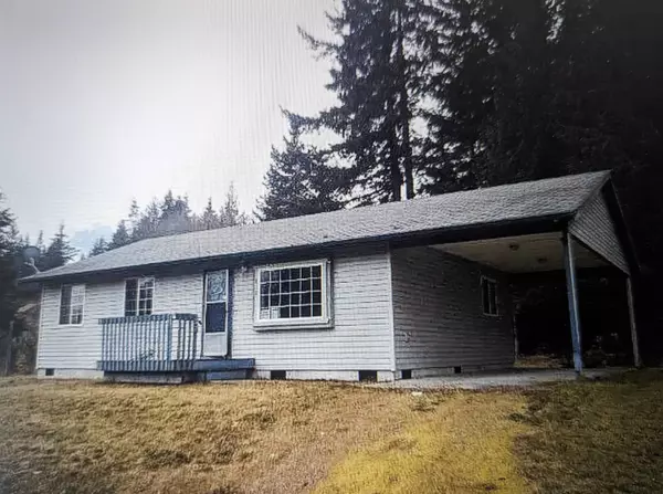 910 Cascade Ln, Other, WA 98421