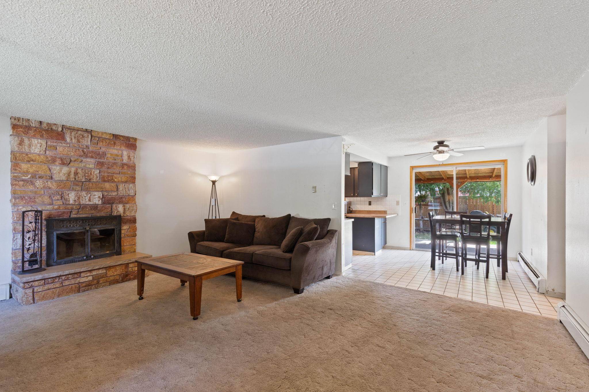 Spokane Valley, WA 99212,1009 S Dollar Rd