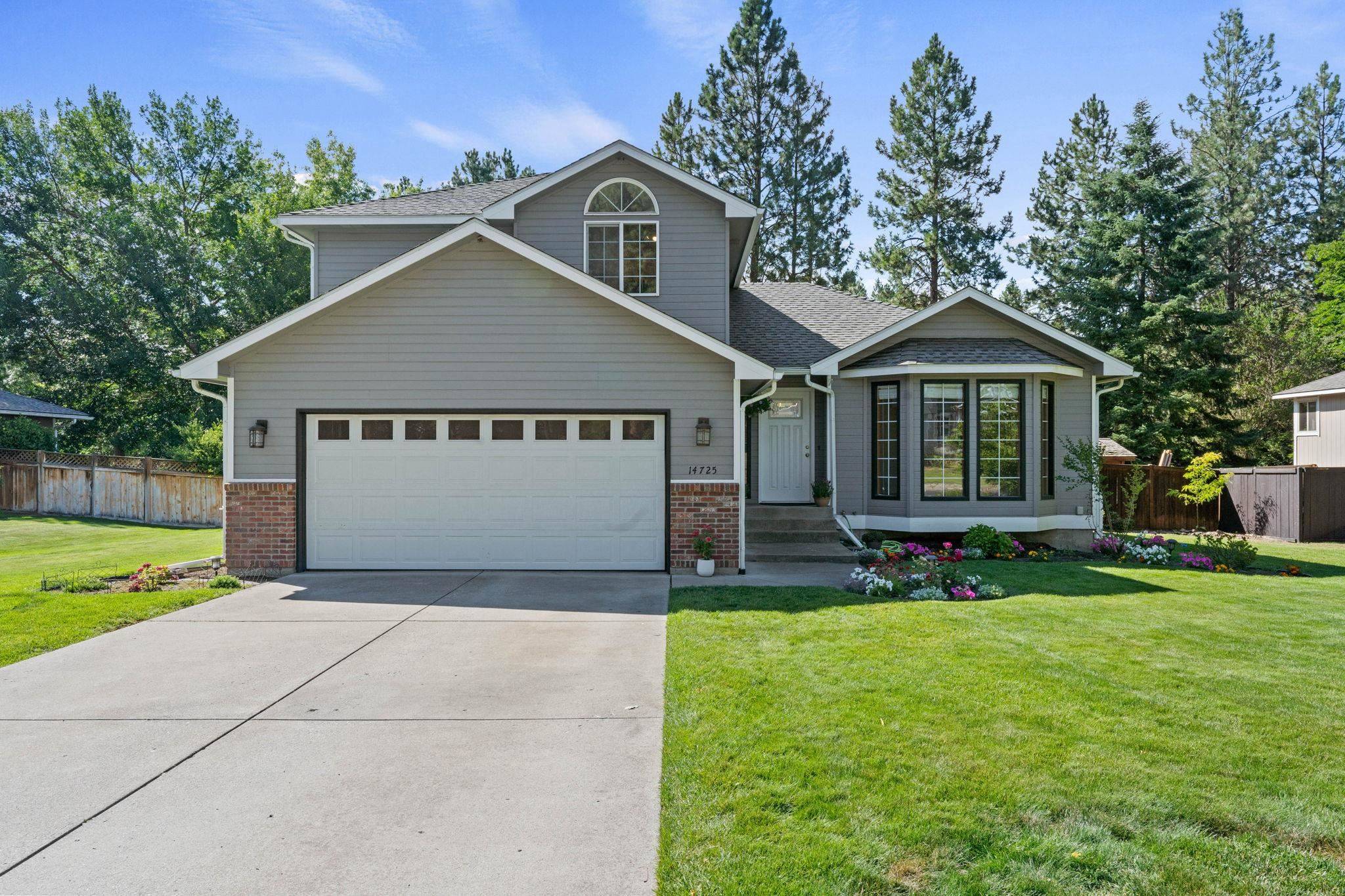 14725 N LOWE Rd, Mead, WA 99021