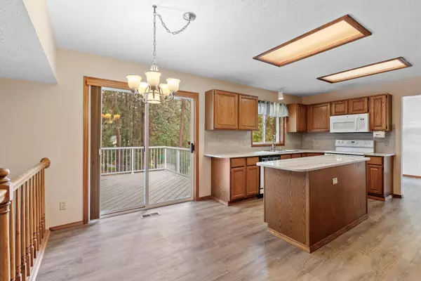 Spokane, WA 99206,5120 S Mohawk Dr