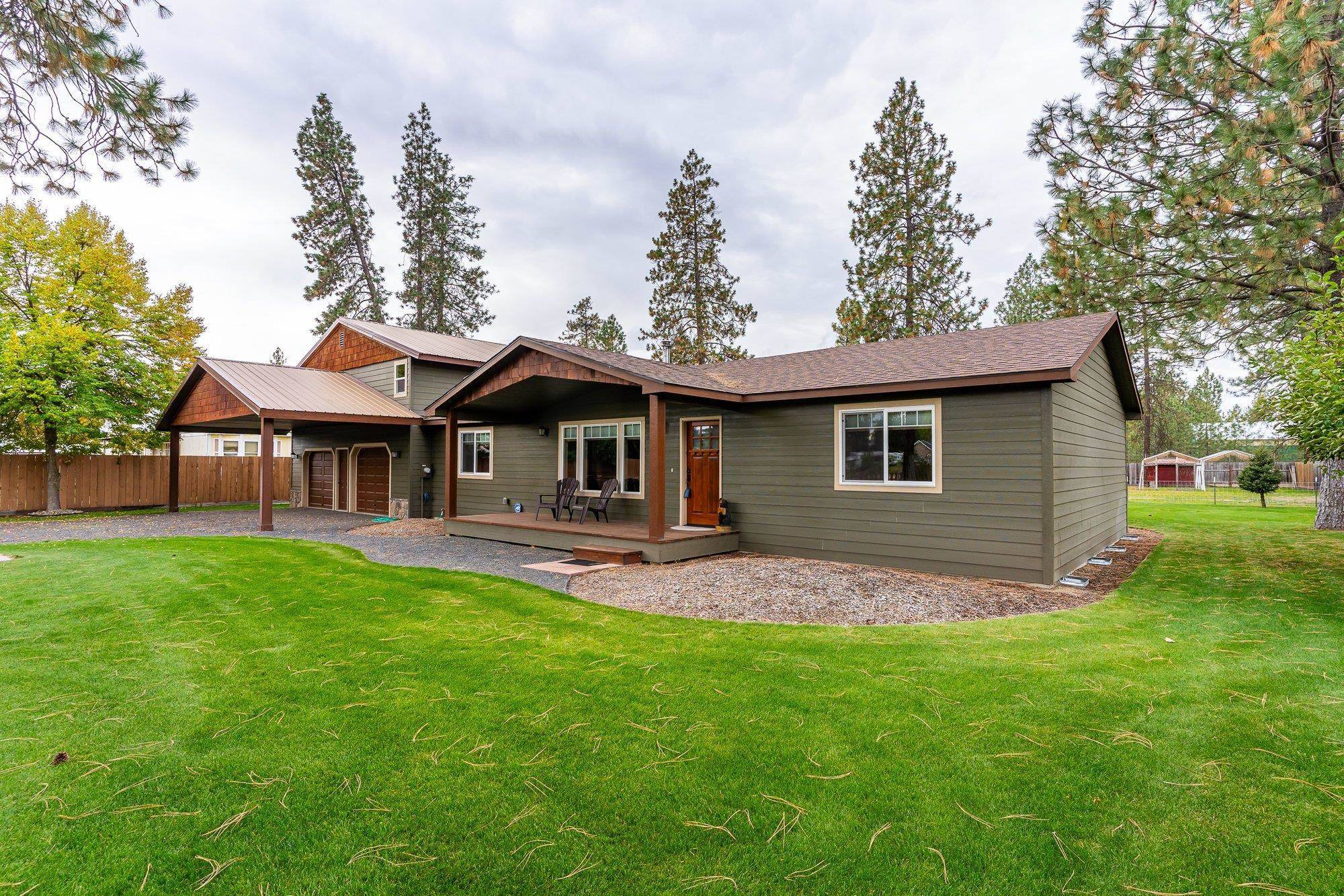 6423 Kathleen Dr, Nine Mile Falls, WA 99026