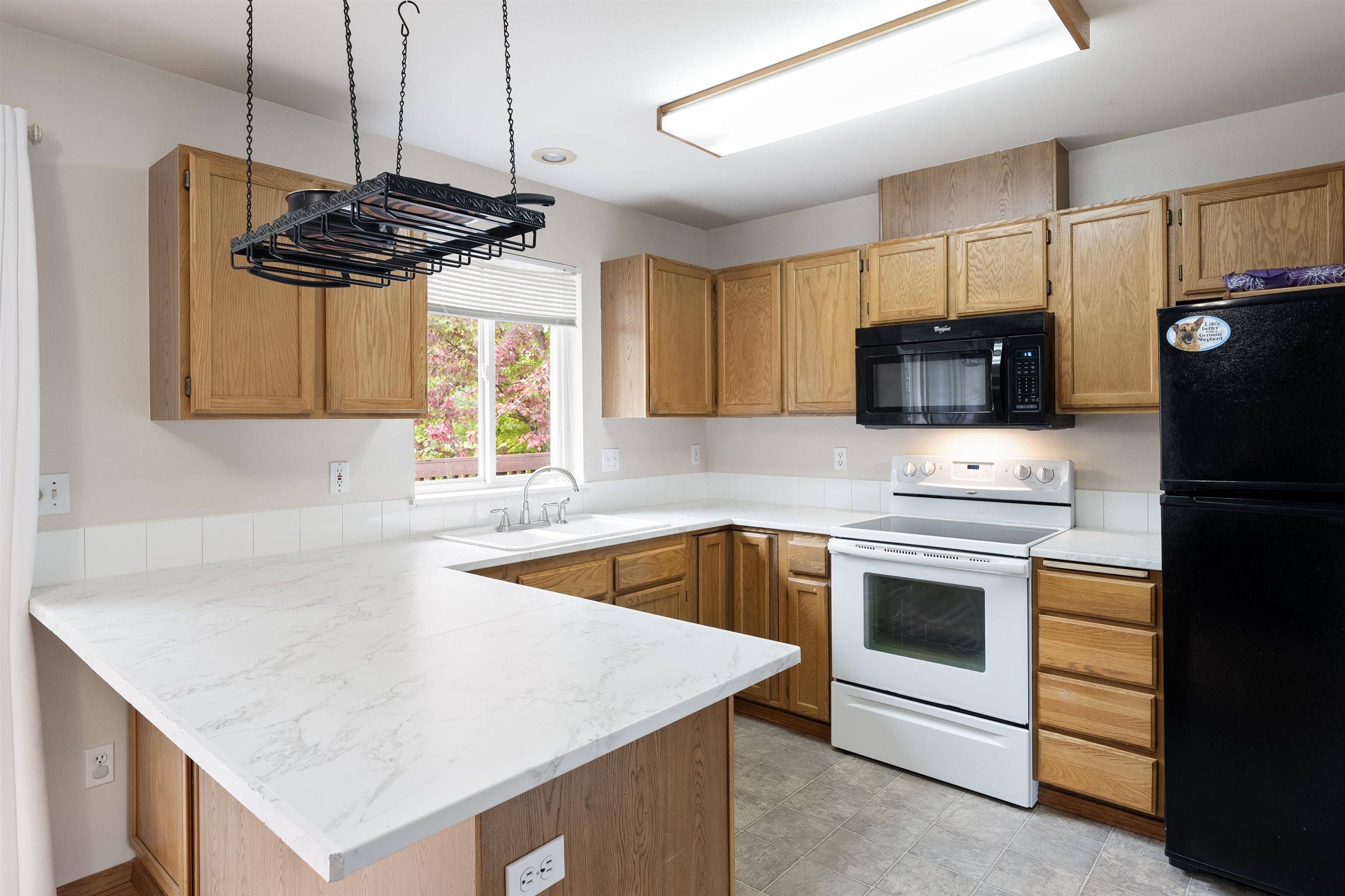 Nine Mile Falls, WA 99026,16421 N Wildflower Rd