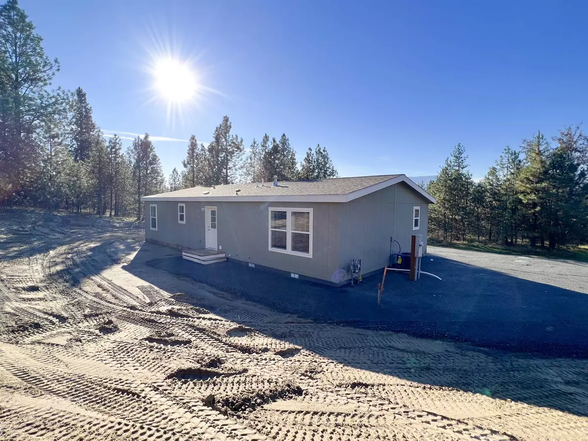 Kettle Falls, WA 99141,1416 Ponderosa WAY