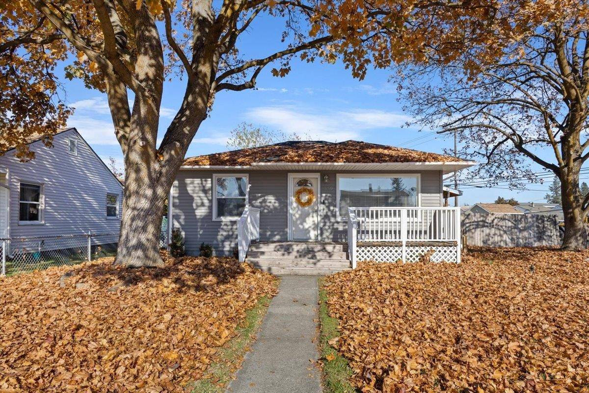 559 E Nebraska Ave, Spokane, WA 99208
