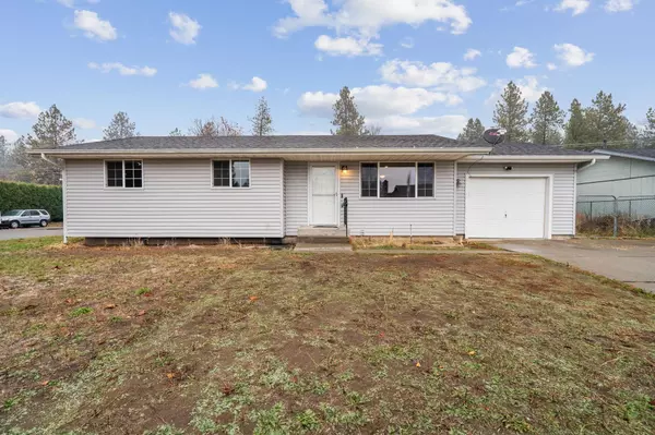 11305 E 33rd Ave, Spokane Valley, WA 99206