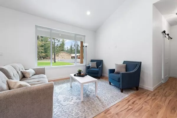 Chewelah, WA 99109,210 EAGLE Dr