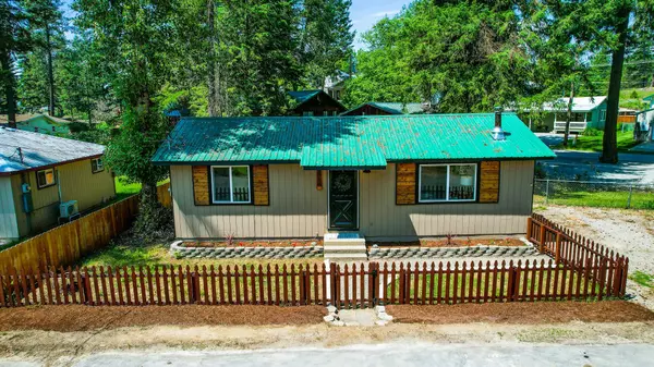 191 Knott Rd, Newport, WA 99156