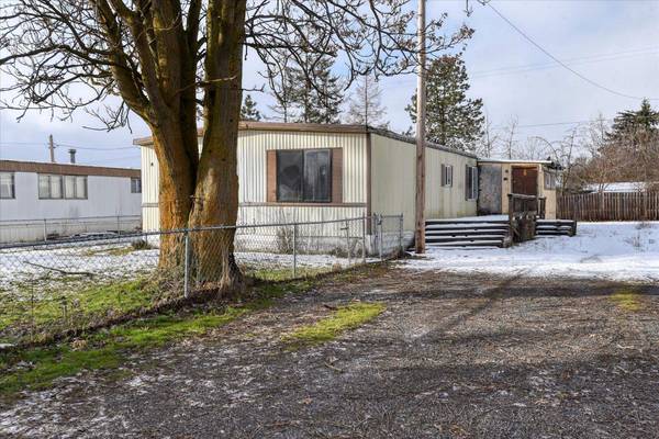 740 S Easy St, Airway Heights, WA 99001