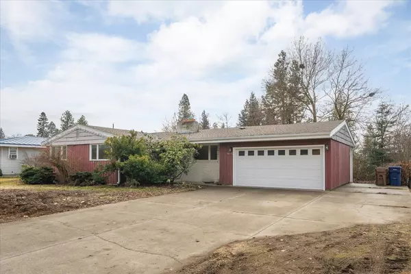 3635 W Indian Trail Rd, Spokane, WA 99208