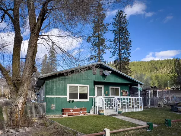 Addy, WA 99101,1394 Bridge St