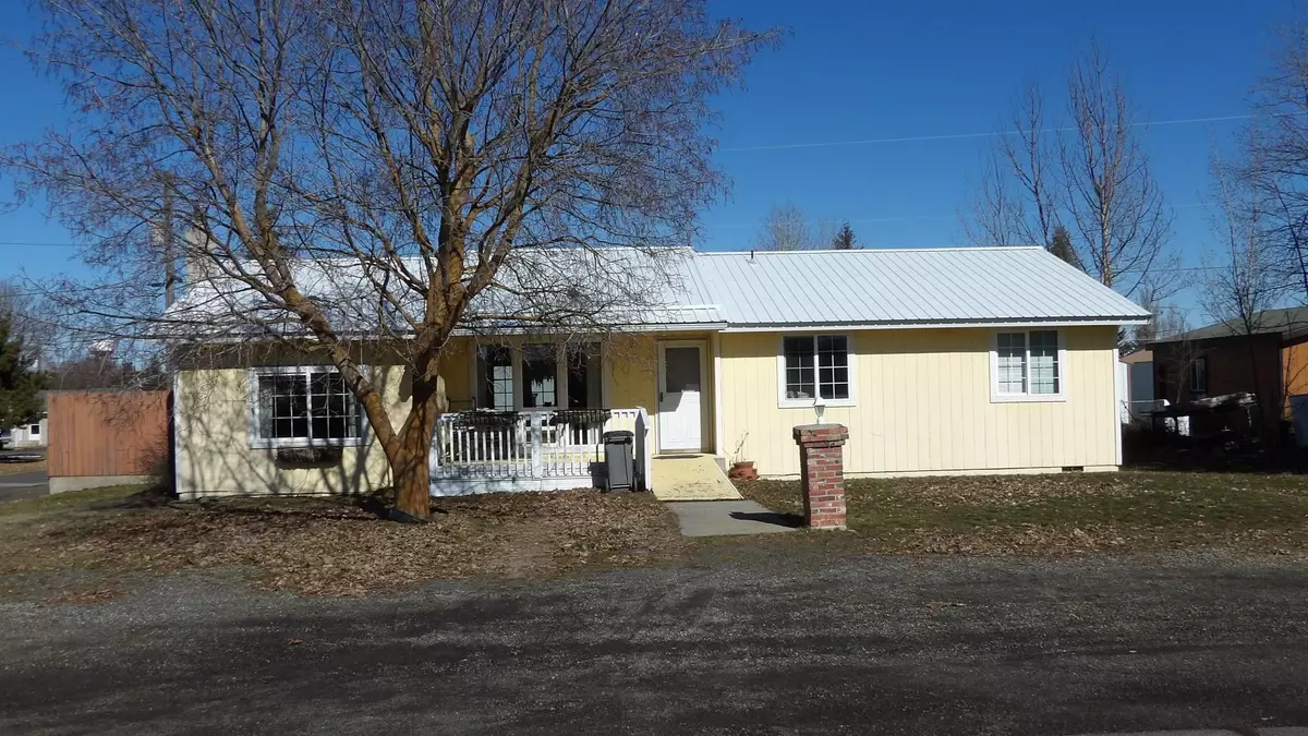 Davenport, WA 99122,108 Main St