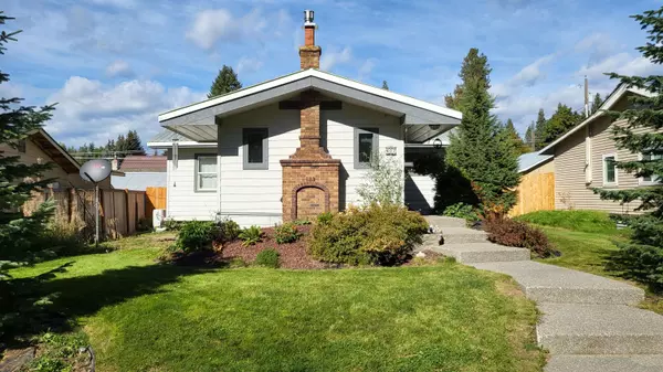 607 E A St, Deer Park, WA 99006