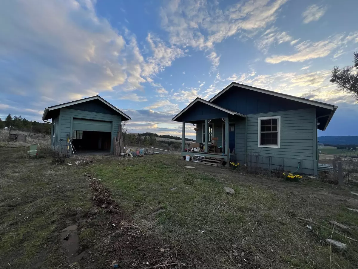 Mica, WA 99023,Address not disclosed