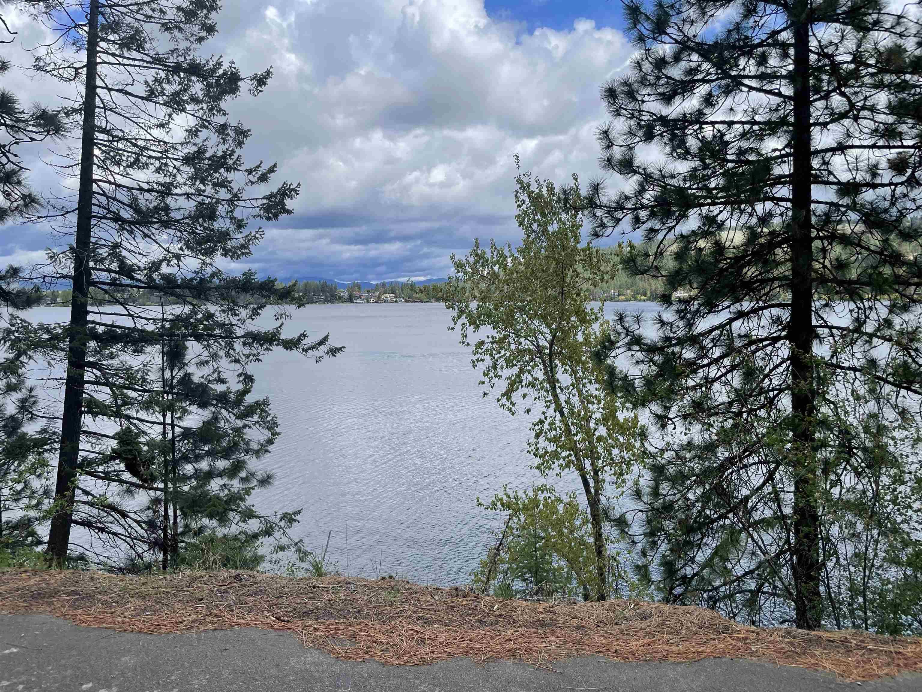 1903 S Liberty Dr, Liberty Lake, WA 99019