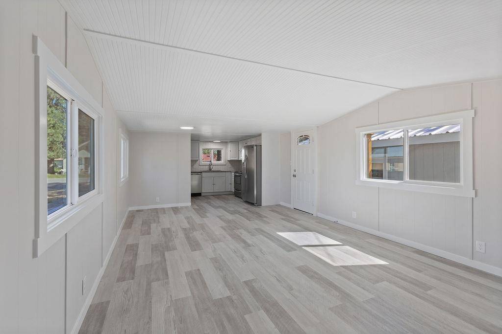 Deer Park, WA 99006,426 E 6th Ave