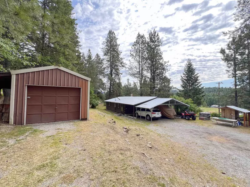 1992 Summit Valley Rd, Addy, WA 99101