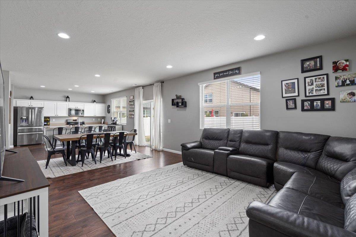 Cheney, WA 99004,7926 S Fruitvale Ln
