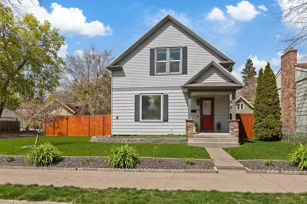 220 W Cleveland Ave, Spokane, WA 99205