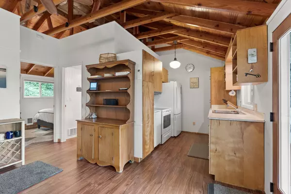 Loon Lake, WA 99148,4128 Pebble Beach Rd