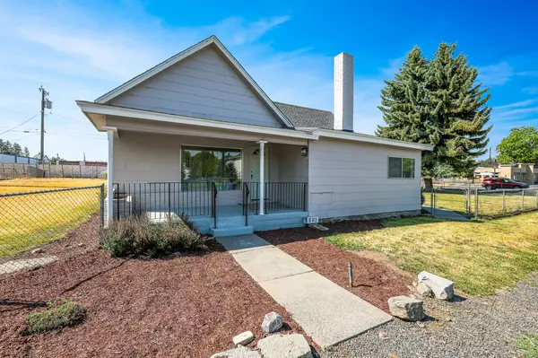 112 E Ladd St,  Medical Lake,  WA 99022