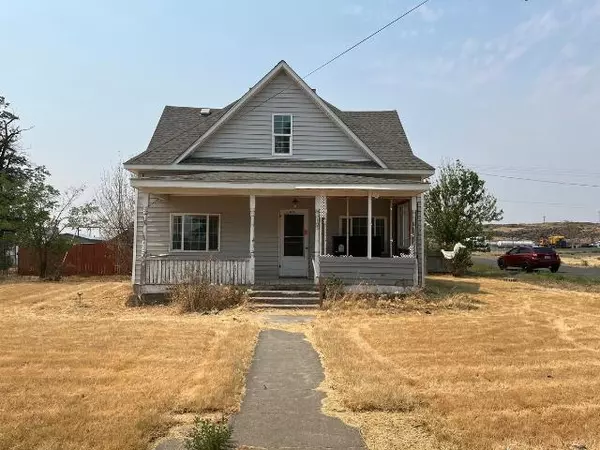 105 N Division St,  Odessa,  WA 99159