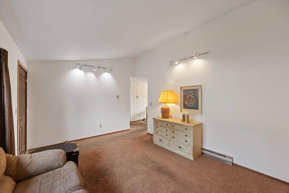 Cheney, WA 99004,537 Scenic Heights