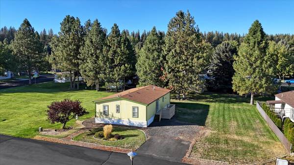 3110 E Chattaroy Rd Rd ##86, Chattaroy, WA 99003