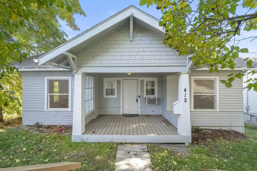 412 S Mill St, Colfax, WA 99111