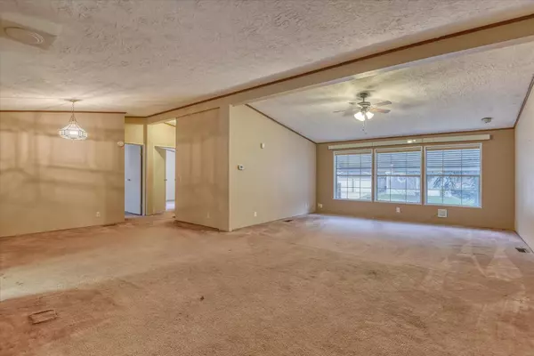 Spokane Valley, WA 99206,1210 S Dishman Rd