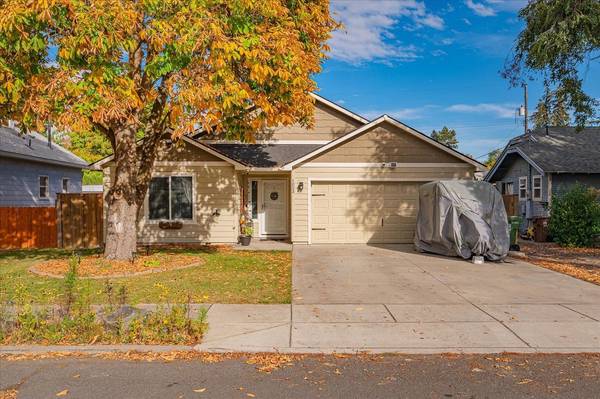 1023 E Olympic Ave, Spokane, WA 99207