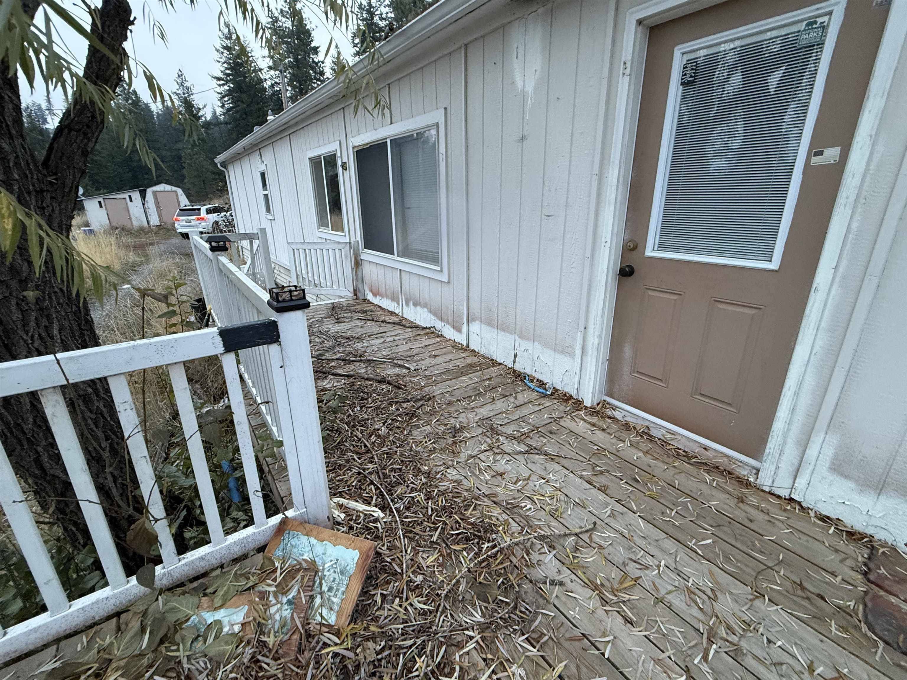 Chattaroy, WA 99003,29516 N Schwachtgen Rd