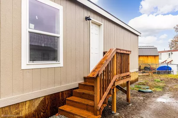 Otis Orchards, WA 99027,19625 E Wellesley Ave #15