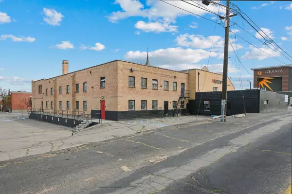 Spokane, WA 99201,212 S Division St