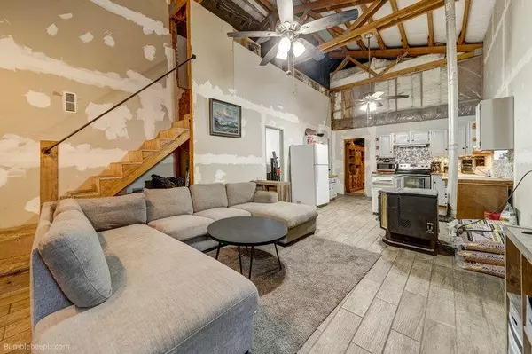 Chattaroy, WA 99003,28404 N Thunderhill Ln