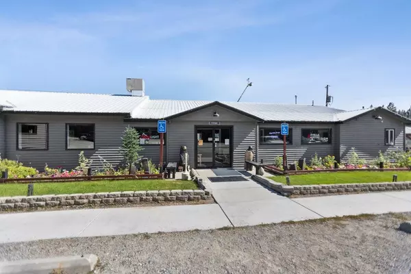 Newport, WA 99156,802 Southshore Diamond Lake Rd